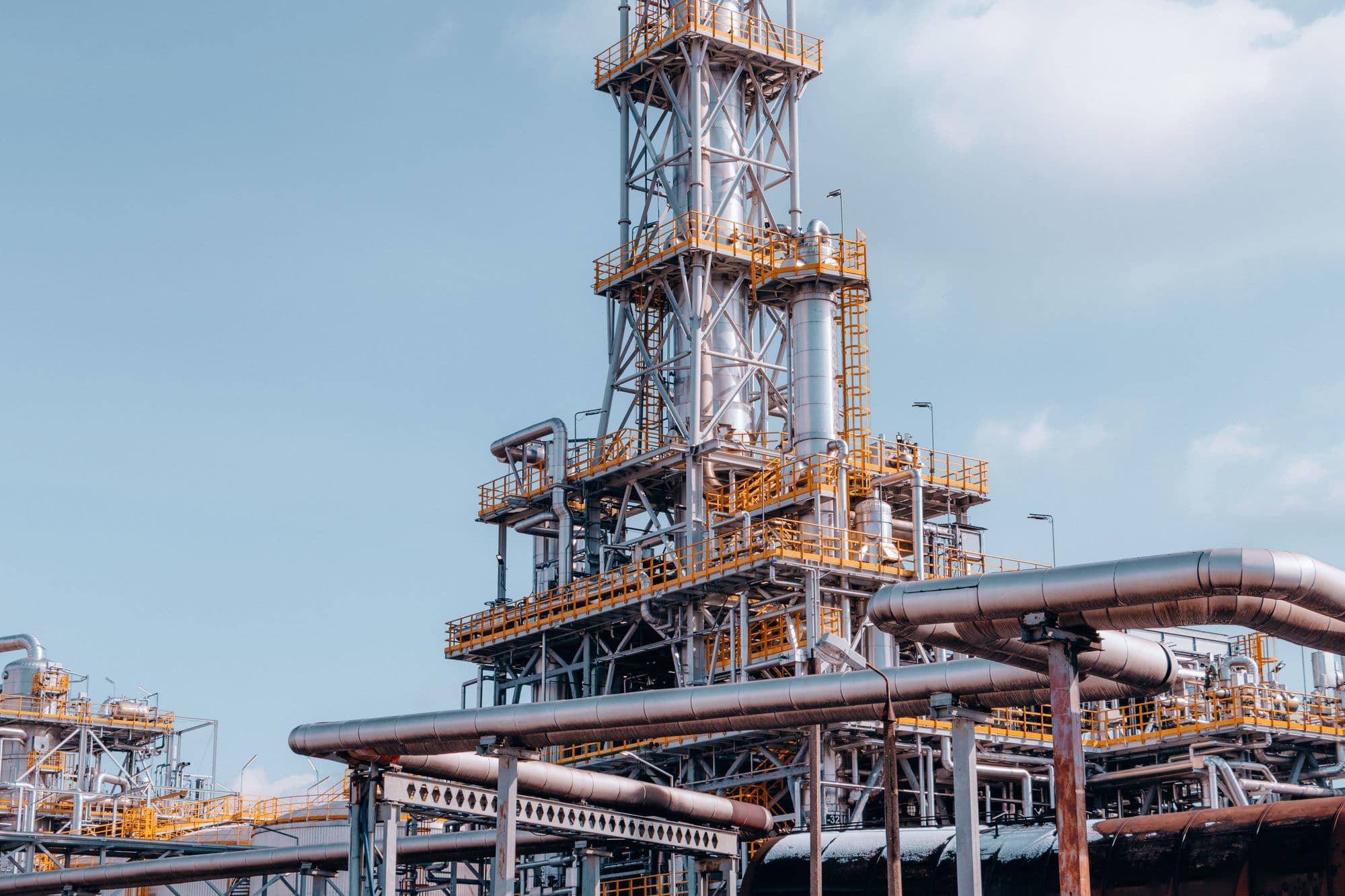 Oil refinery processing towers and pipework